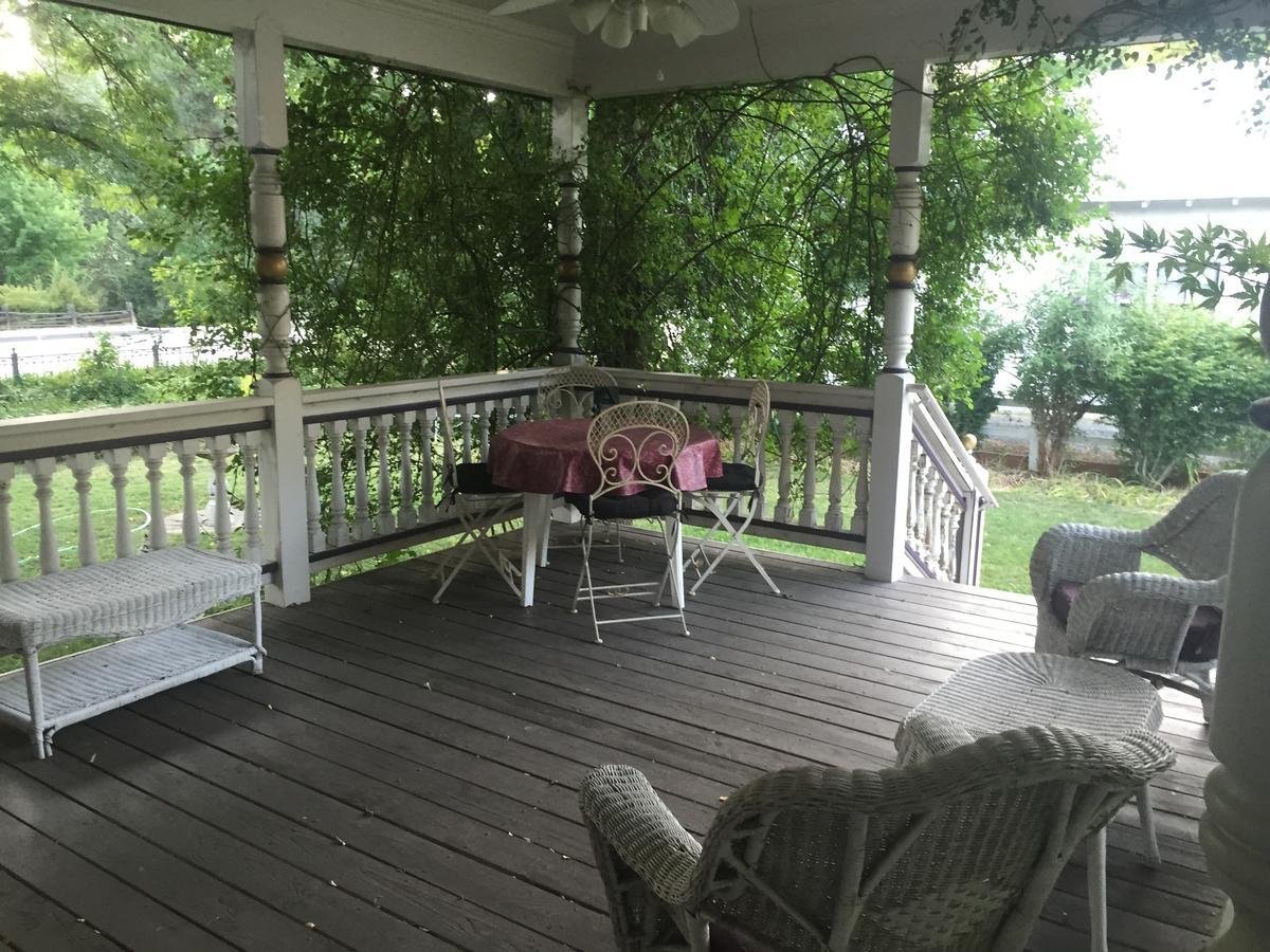 Weaverville The Whitmore Inn מראה חיצוני תמונה